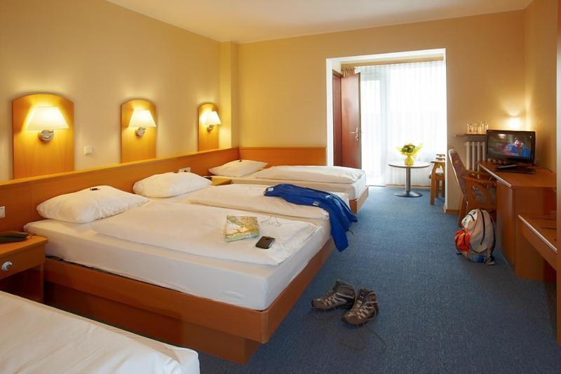 Hotel Perekop Berdorf Room photo
