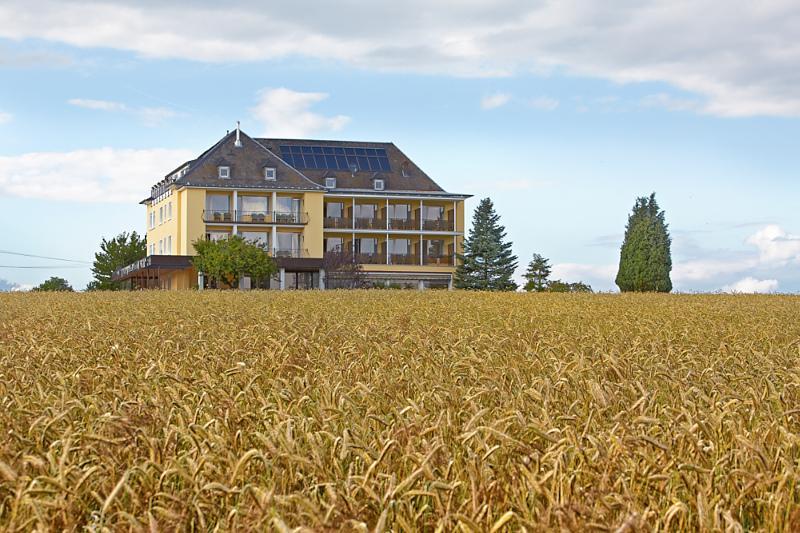Hotel Perekop Berdorf Exterior photo